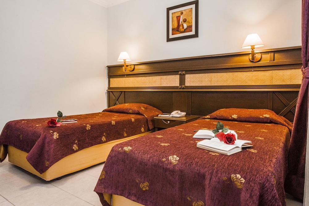Kleopatra Aydin Hotel Alanya Esterno foto