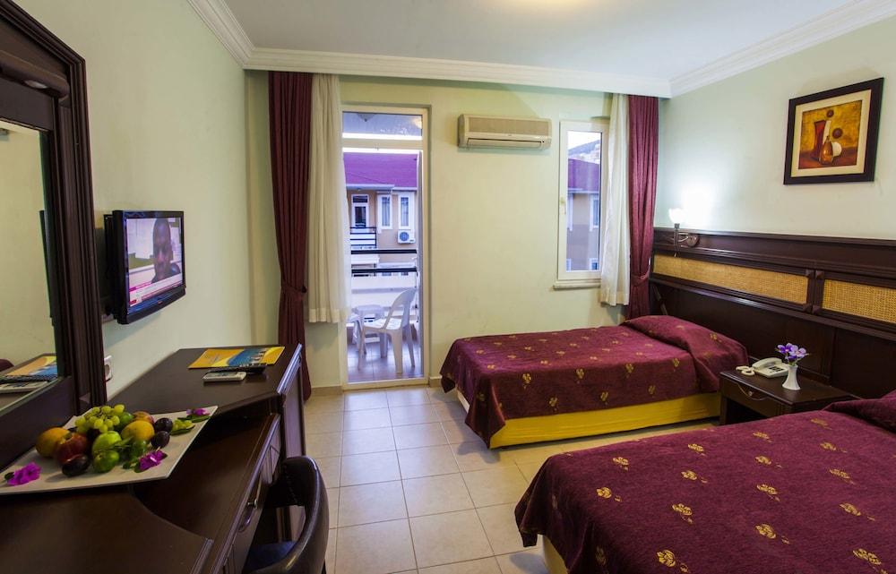 Kleopatra Aydin Hotel Alanya Esterno foto